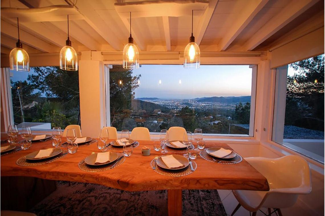 Villa With Amazing Views Over The Hill Can Furnet Esterno foto